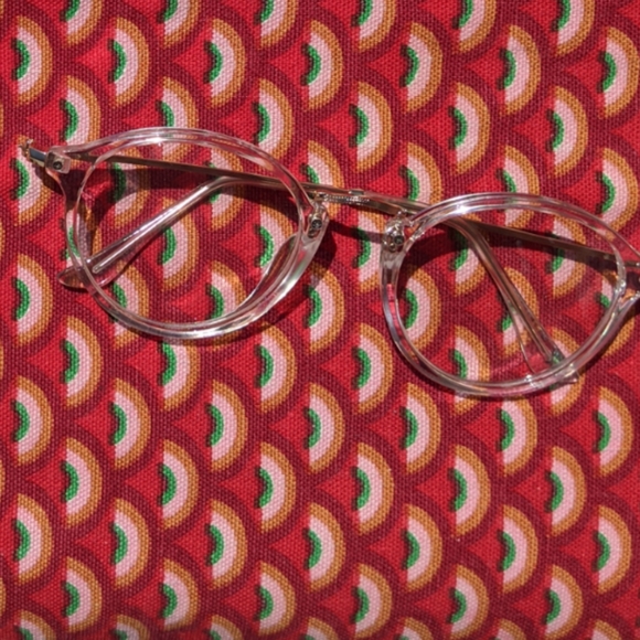 Clear faux glasses - Picture 5 of 8